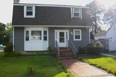 222 E Weber Ave, Villas, NJ 08251