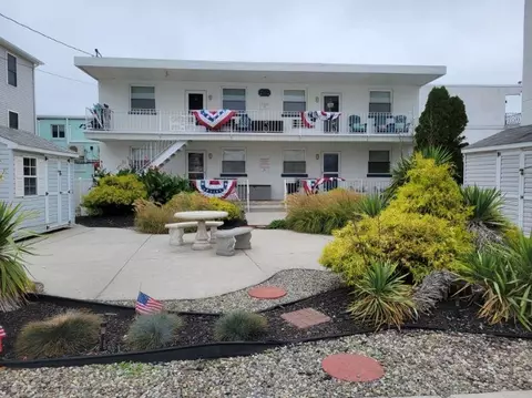 435 E 17th Ave #16, North Wildwood, NJ 08260