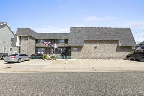135 E Lavender Rd #3, Wildwood Crest, NJ 08260