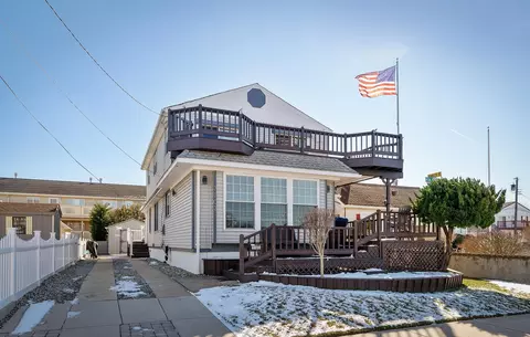 7103 New Jersey Ave, Wildwood Crest, NJ 08260