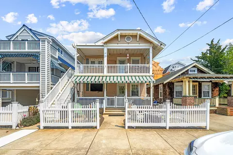 809 1st St #1, Ocean City, NJ 08226
