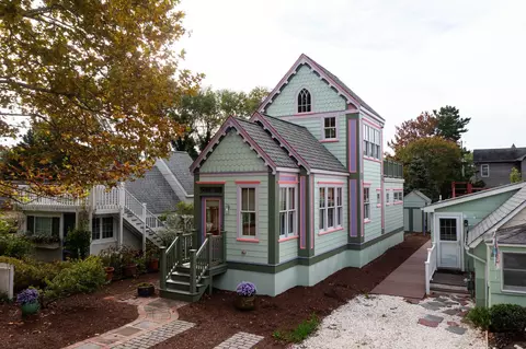 211 Knox Ave, Cape May Point, NJ 08212