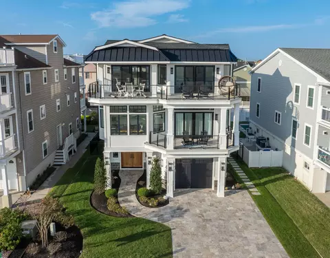 308 E 1st Ave, North Wildwood, NJ 08260
