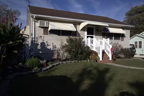 237 W New York Ave, Villas, NJ 08251