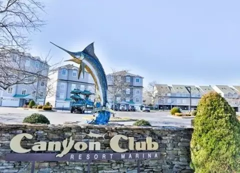 902 Ocean Apt 2 Dr #2, Township, NJ 08204