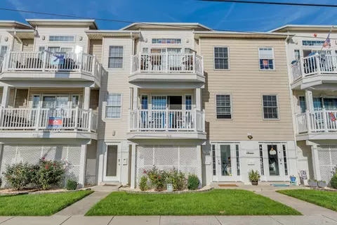 315 E Wildwood Ave #A, Wildwood, NJ 08260