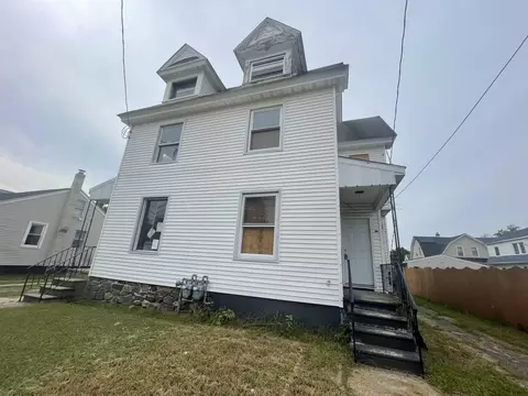 714 N 3rd St, Millville, NJ 08332