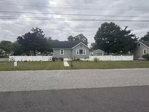 18 Ellery Rd, Villas, NJ 08251