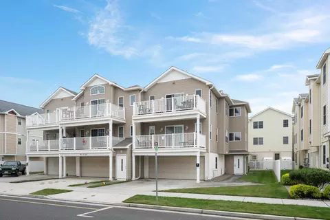 416 E 22nd Ave #B, North Wildwood, NJ 08260