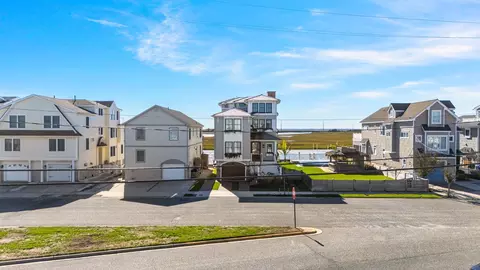 715 21st St #WEST, Avalon, NJ 08202 photo 9