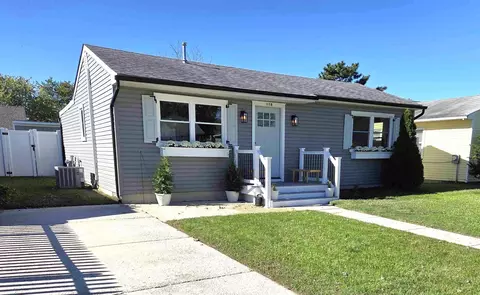 118 Shadeland Ave, Villas, NJ 08251