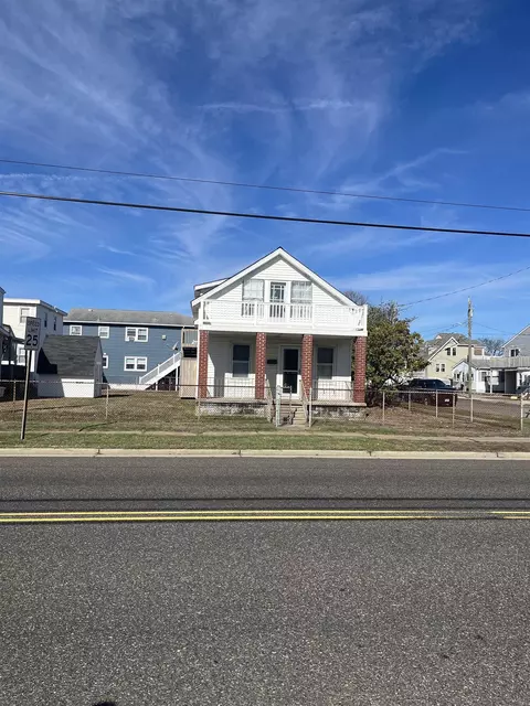 2100 New York, North Wildwood, NJ 08260