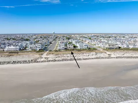 View/Area - 83 E 13th St, Avalon, NJ 08202 photo 2 of 7
