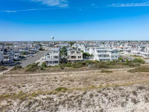 View/Area - 83 E 13th St, Avalon, NJ 08202 photo 5 of 7