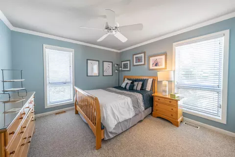 Bedroom - 83 E 13th St, Avalon, NJ 08202 photo 3 of 5