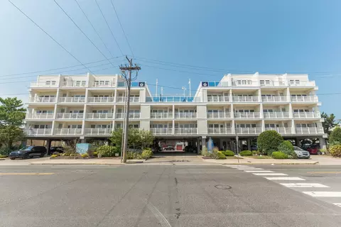 820 Ocean Ave #205, Ocean City, NJ 08226
