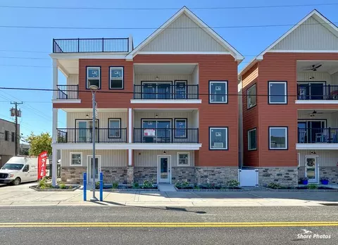 3130 Pacific Ave #3130, Wildwood, NJ 08260