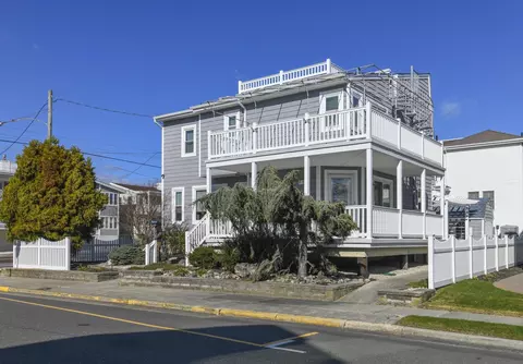301 Merion Pl, Ocean City, NJ 08226