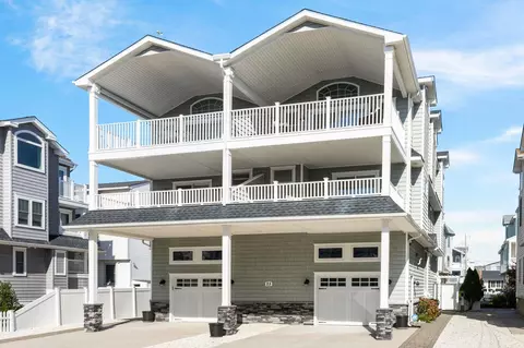 25 72nd St UNIT EAST, Sea Isle City, NJ 08243