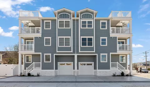 8901 Landis #EAST, Sea Isle City, NJ 08243