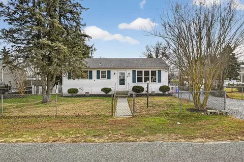 323 Willow Dr, Erma, NJ 08204
