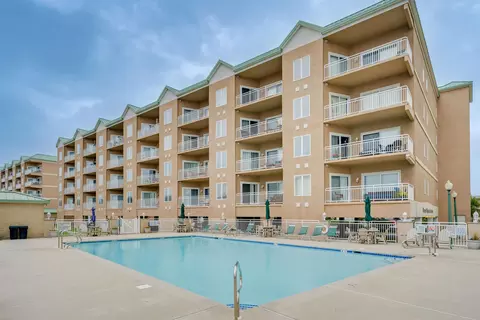 301 E Rochester Ave #412, Wildwood Crest, NJ 08260