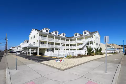 539 E 9th Ave #302, North Wildwood, NJ 08260