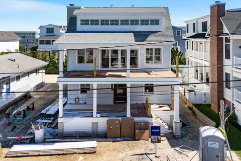 179 32nd St, Avalon, NJ 08202
