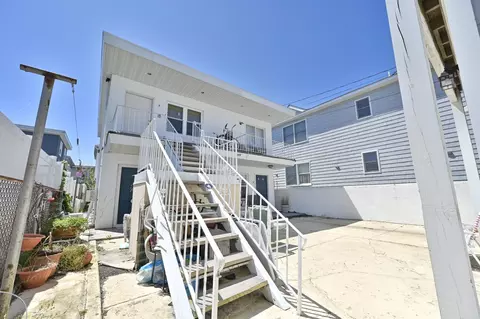 252 E Davis Ave #F, Wildwood, NJ 08260