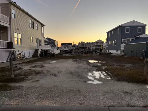 658 W 26 Ave, West Wildwood, NJ 08260