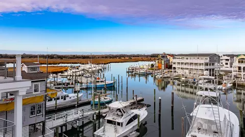 144 Rosemans Ln, Cape May, NJ 08204