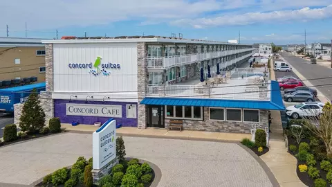 7800 Dune Dr #205, Avalon, NJ 08202