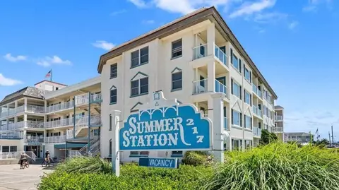 217 Beach Ave #1, Cape May, NJ 08204