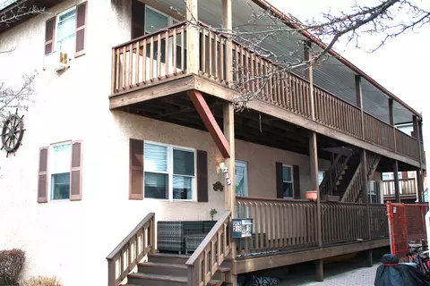 213 E Baker Ave #3, Wildwood, NJ 08260