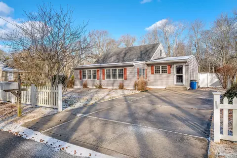 220 Iselin Rd, North Cape May, NJ 08204