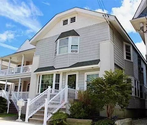 617 Ocean Ave, Ocean City, NJ 08226