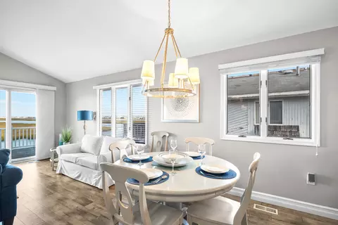 Dining - 2934 Ocean Dr #NORTH, Avalon, NJ 08202 photo 1 of 1