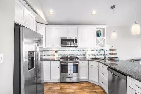 Kitchen - 2934 Ocean Dr #NORTH, Avalon, NJ 08202 photo 3 of 4