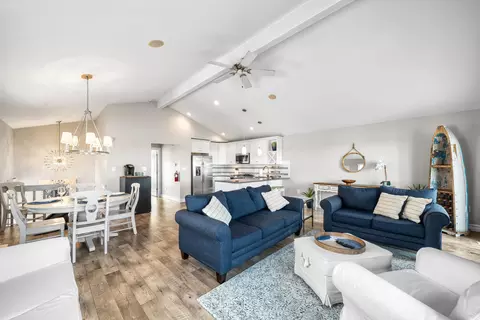 Living - 2934 Ocean Dr #NORTH, Avalon, NJ 08202 photo 2 of 5
