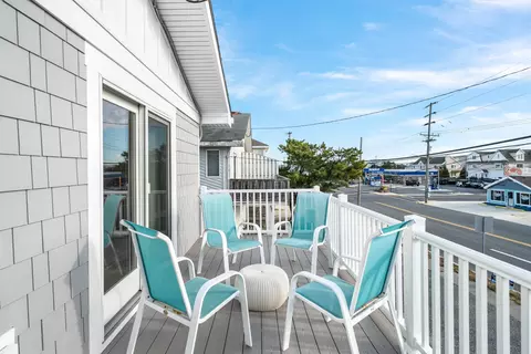 Exterior - 2934 Ocean Dr #NORTH, Avalon, NJ 08202 photo 1 of 2