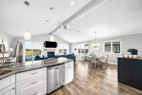 Kitchen - 2934 Ocean Dr #NORTH, Avalon, NJ 08202 photo 4 of 4