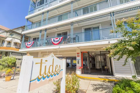 9 Jackson St #506, Cape May, NJ 08204