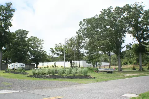 605 Pershing Ave, Burleigh, NJ 08210