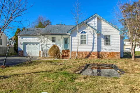 5 N 7th St, Del Haven, NJ 08251
