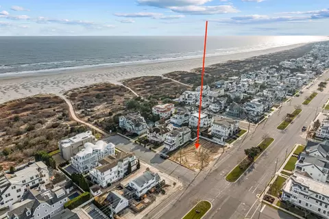 6229 Dune Dr, Avalon, NJ 08202