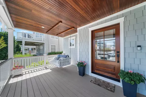 Exterior - 46 E 18th St, Avalon, NJ 08202 photo 9 of 13