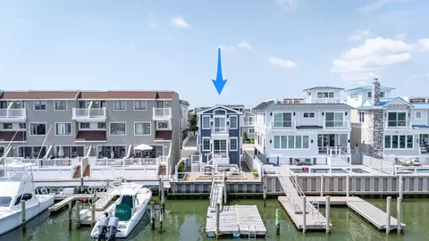 328 83rd St, Stone Harbor, NJ 08247