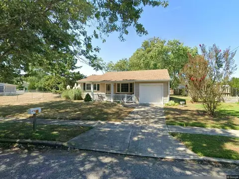 46 Croydon Dr, North Cape May, NJ 08204