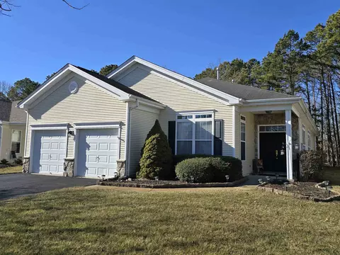 519 Weston Dr, Smithville, NJ 08205