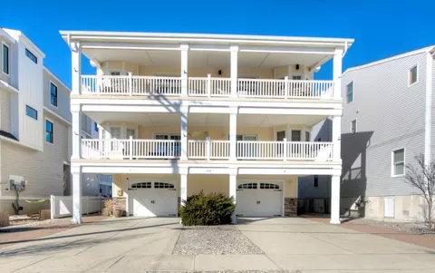 5704 Central Ave #SOUTH, Sea Isle City, NJ 08243
